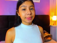 Hello, I am a Colombian girl willing to fulfill your fansasias