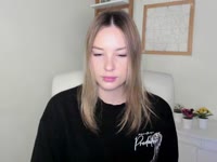 Music moves me — especially when it’s Rihanna or Shakira.Movies? Action when I need adrenaline, horror when I want chills, and comedies when laughter feels like the best therapy.Dancing is my passion — it’s where I forget the world and feel most alive.Right now, the gym is my new routine — not just for the body, but for strength, balance, and mindset.I’m not here to be perfect.I’m here to be real, warm, and a little unforgettable.