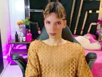 I am a very sensual, fun trans girl with a lot of energy. I love connecting with the people who enter my room and creating a warm, relaxed and fantasy-filled atmosphere. If you are looking for someone authentic, playful and who enjoys every moment with you, you are in the right place. I like to flirt, fulfill fantasies and make each visitor feel special.