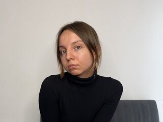 babe cam EleonoraSzabo