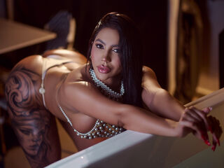 hot striptease webcam OrianaRossy