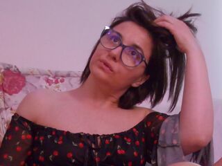 shaved pussy web cam SophieLou