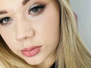 live free chat AminaDigges