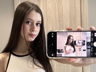 naughty camwhore MelissaMelis