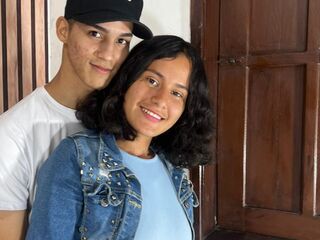 adult couple chatroom CnadyAndOliver