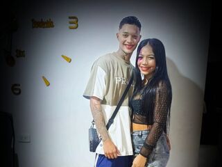 adult couple webcam sex show YuleimysAndAlex