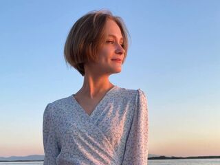 closeup cam AlexaCatalano