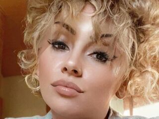 video chat AlexisGray