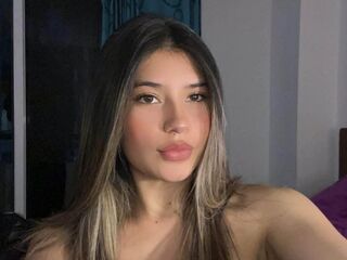 nude cam pic AmberEgan
