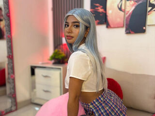 webcamgirl AnaiaMoon