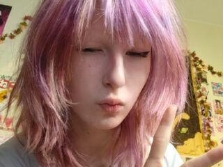 flirt chat room AngleaStansel
