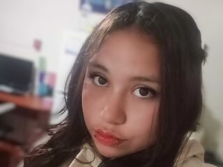 camgirl playing with sextoy AnieMartinez