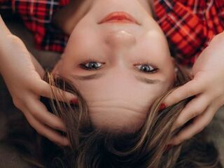 live cam show AnnAmour