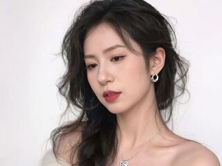 hot cam girl fingering shaved pussy AnnLinMei