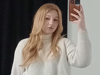 cam girl masturbating with dildo AutumnCoxwell