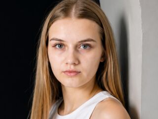 naked webcamgirl picture BethanyBruchey