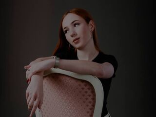 hot chatroom CarleenZangari