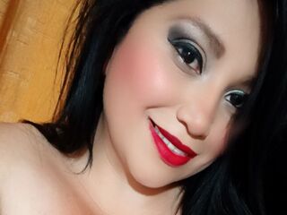 chat room picture CataleyaHamilton