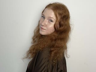 camgirl masturbating CharlotteMunter