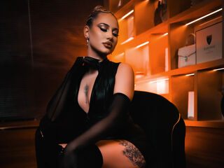 adult webcam chat room ChloeGracey