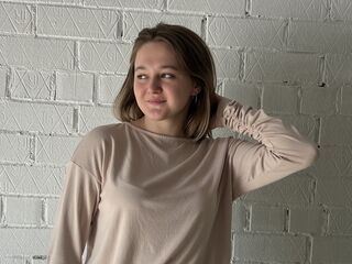 sexy camgirl ChristiaBenoy