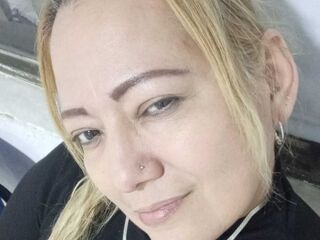 fingering webcam girl ClauWatson