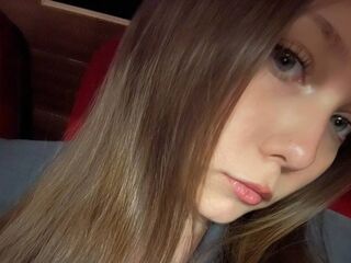 chatrubate cam girl CleliaGuynup