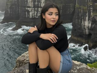 free chat CoralieFox