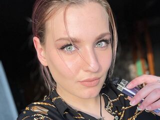 adult cam show CristaStwell