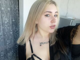 topless DinahSalimas