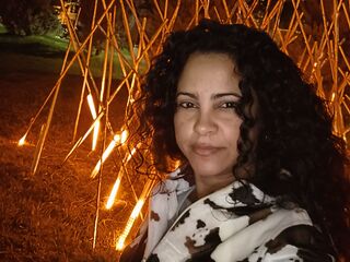 camgirl playing with sextoy ElaMerisan