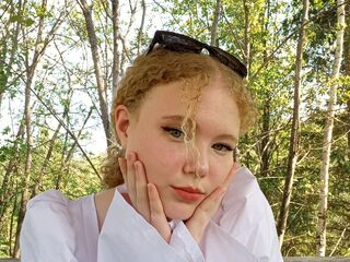 camgirl webcam EleneFarleigh