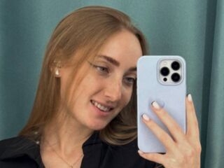 hot cam show ElizabethKitchen