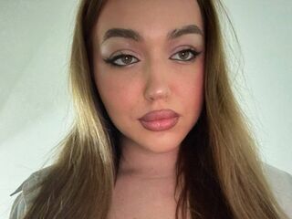 nude camgirl picture EmilyMiller