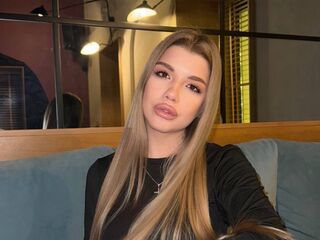 cam slut picture EmmyRamsdell