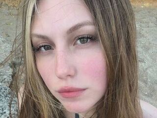 webcam chat room FriedaJane