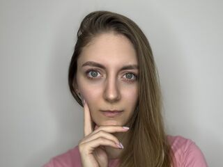 sexy live cam girl GenevaAndrode