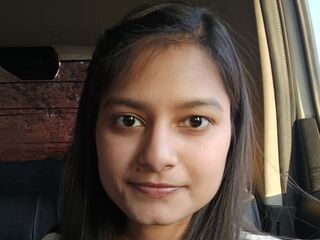 camslut masturbating GretaCyrus