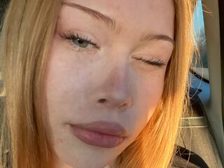 webcam strip tease show HaleyCorpuz