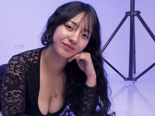 camslut fingering pussy IsabellaBot