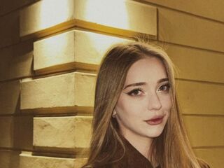 camgirl fingering wet pussy IvaBusack