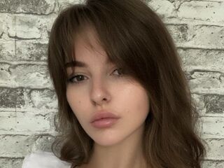 masturbating webcamgirl JessikaLatus