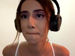 camslut naked JulySapphire
