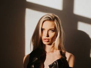 webcam bitch chatroom LanaSharapova