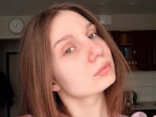 adult cam show LaraVenn