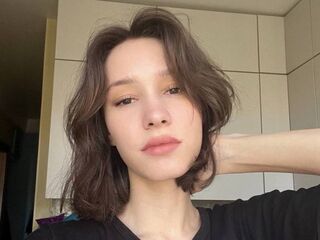 fingering girl cam picture LavondaAlvizo