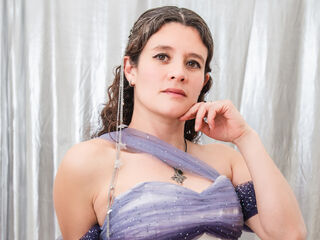 naked webcam girl picture LiaSannin