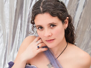 hot cam show LiiaCrowns