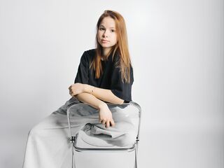 naked camgirl picture LinaForbishh