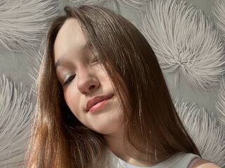 naked cam girl masturbating with dildo LindaMatteson